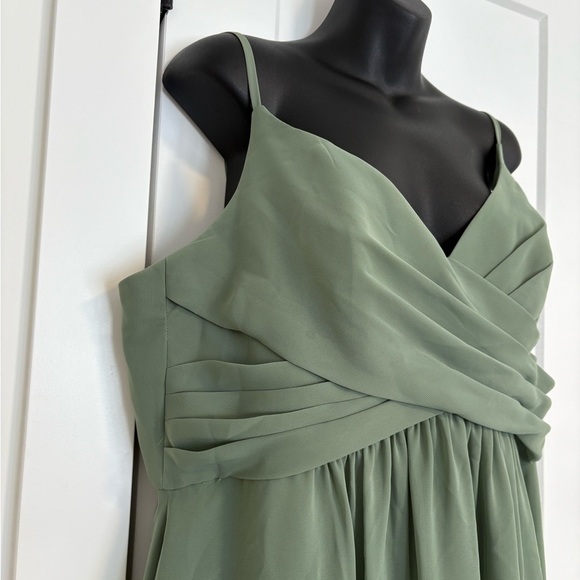 Sorella Vita Evergreen Green Bridesmaid Wedding Guest Summer Dress Plus Size 16 - Picture 9 of 11